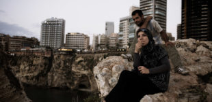 Soad et Abbas, chiites du sud de Beyrouth, viennent profiter de l'air à Raouché