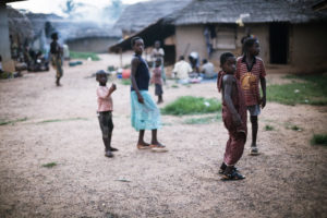 Réfugiés ivoiriens à Janzon, dans le comté de Grand Gedeh au Liberia. Mars 2011. Ivorian refugees in Janzon, Liberia. March 2011. thumbnail