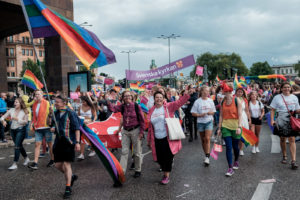 2017 - Gay Pride de Stockholm, avec l'eglise de Suede thumbnail
